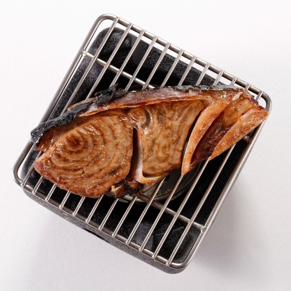 東港黑鮪魚頭殼耳邊肉(300g/包)